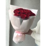 Букет из 25 красных роз «Мисс»