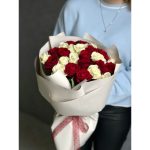 Букет из 25 роз «Гранд»